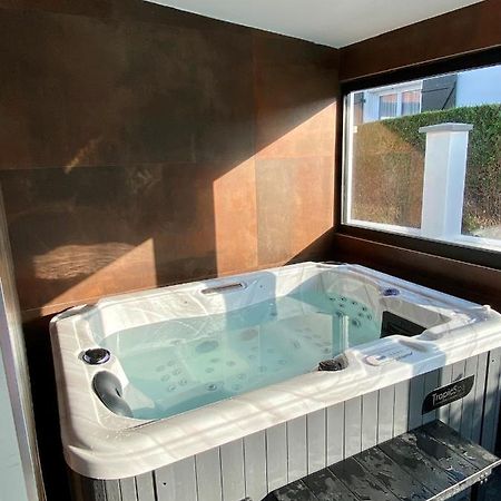 Agreable Maison De Ville Avec Une Belle Terrasse Anglet Ngoại thất bức ảnh